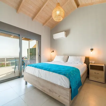 Sea Forever Holiday * Ratzaklíon